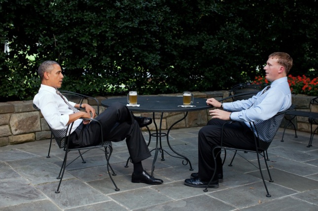 Dakota Meyer Beer With President Obama